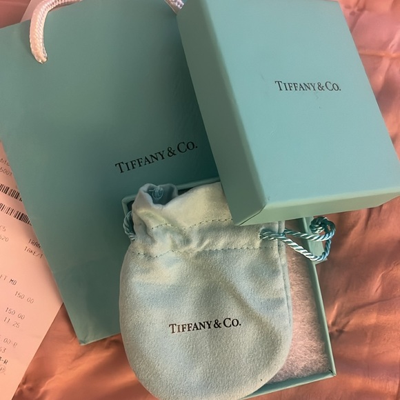 Tiffany & Co. Sterling Silver Return To Round Tag Bead Bracelet RETIRED - Picture 3 of 14